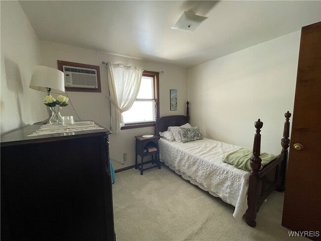 Building Photo - 1825 Winter Rd