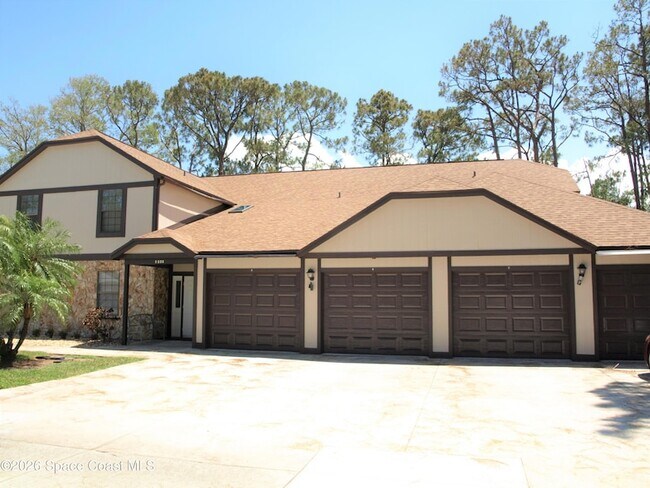 Building Photo - 9000 Brighton Ct