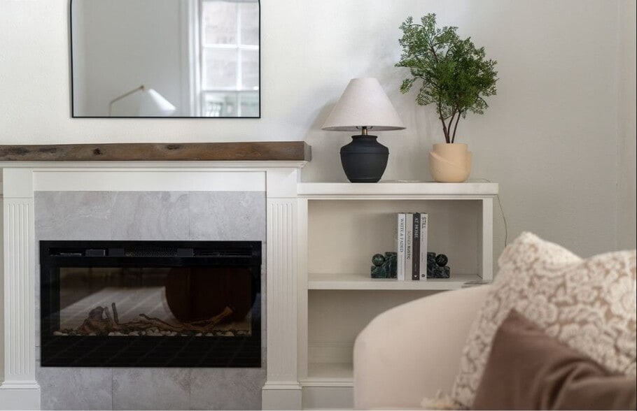 Building Photo - 410 NW 18th Ave