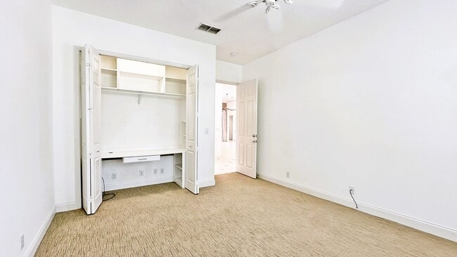 Building Photo - Elegant 4-Bedroom Home in Turtle Creek with Resort-Style Pool