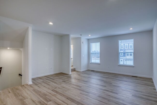 Building Photo - 345 Andrew Ct