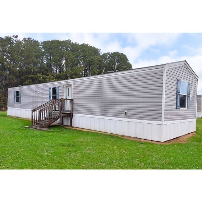 Primary Photo - 1520 Jans Dr