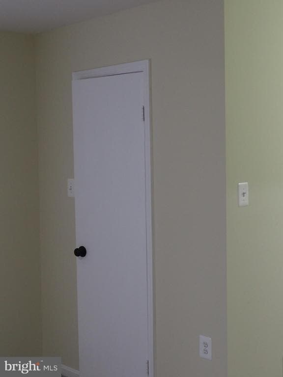 Building Photo - 5711 Crownleigh Ct