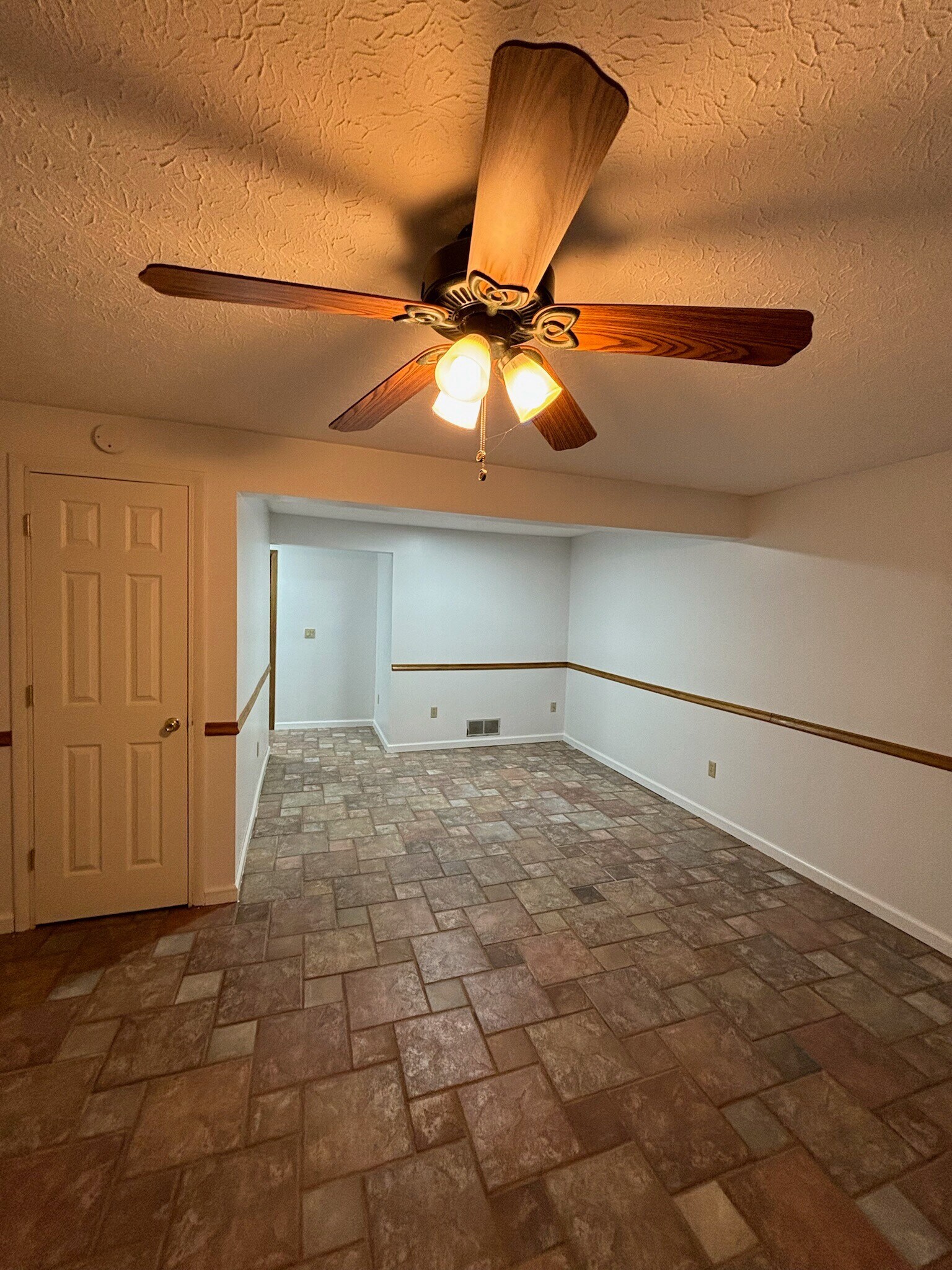 Building Photo - 6318 Bannister Dr