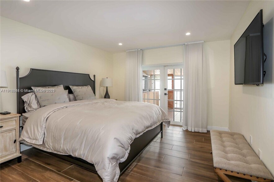 Building Photo - 16509 Fox Den Ct