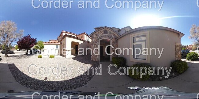 Building Photo - 949 Waterfall Dr