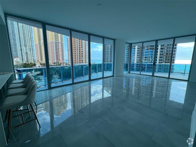 Building Photo - 400 Sunny Isles Blvd