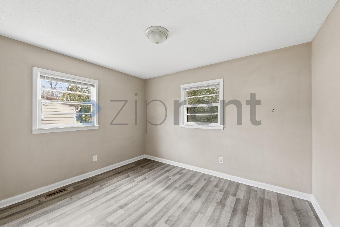 Building Photo - 1108 Walnut St