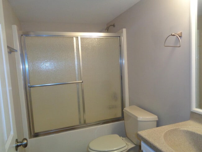 Building Photo - 3801 Blue Cedar Ln