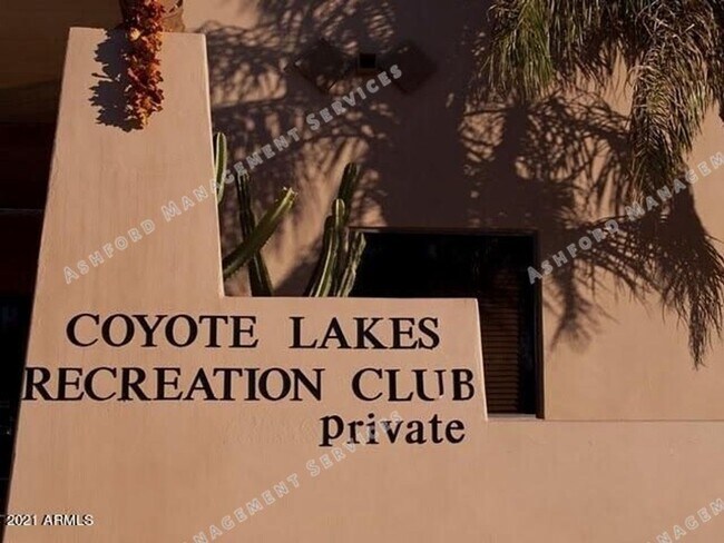 Building Photo - COYOTE LAKES BEAUTIFUL VIEW OF GOLF COURSE/NOT AGE RESTRICTED**NO TENANT FEES