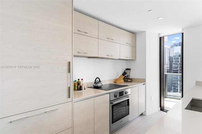 Building Photo - 1300 S Miami Ave