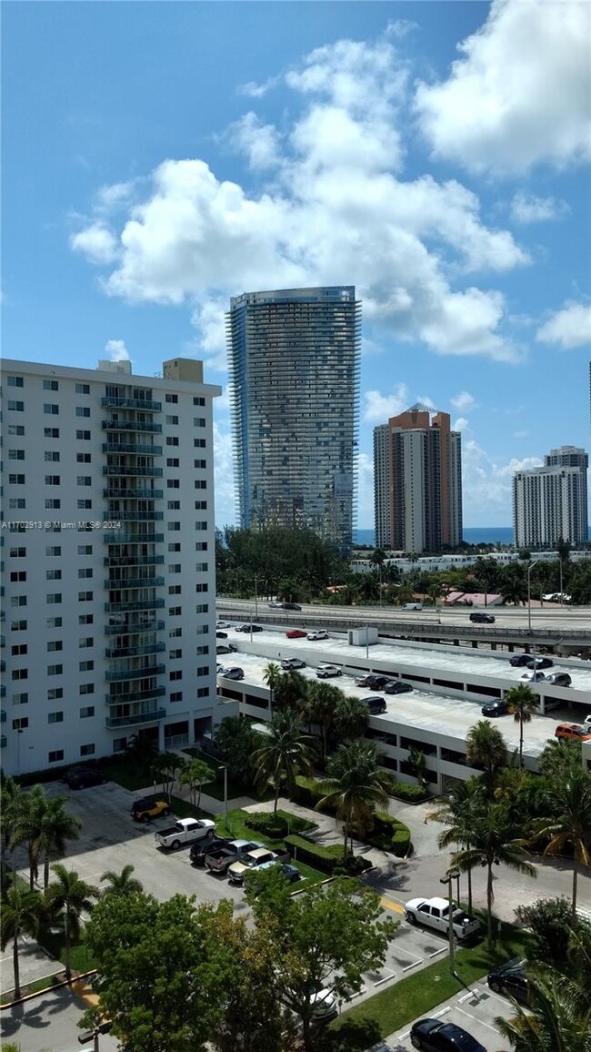 Building Photo - 19390 Collins Ave