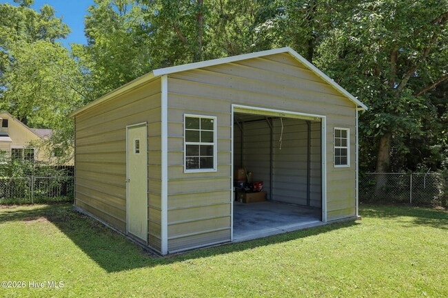 Building Photo - 109 Stillbrook Ct