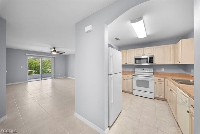 Building Photo - 4838 29th St SW