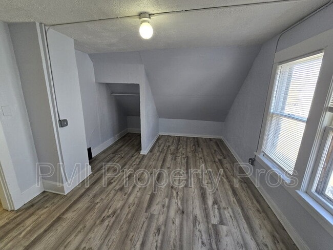 Building Photo - 2509A North Buffum Street