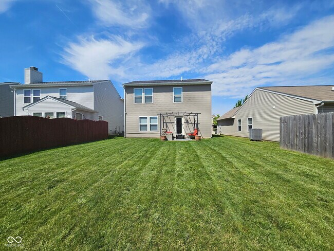 Building Photo - 4085 Lassen Ln