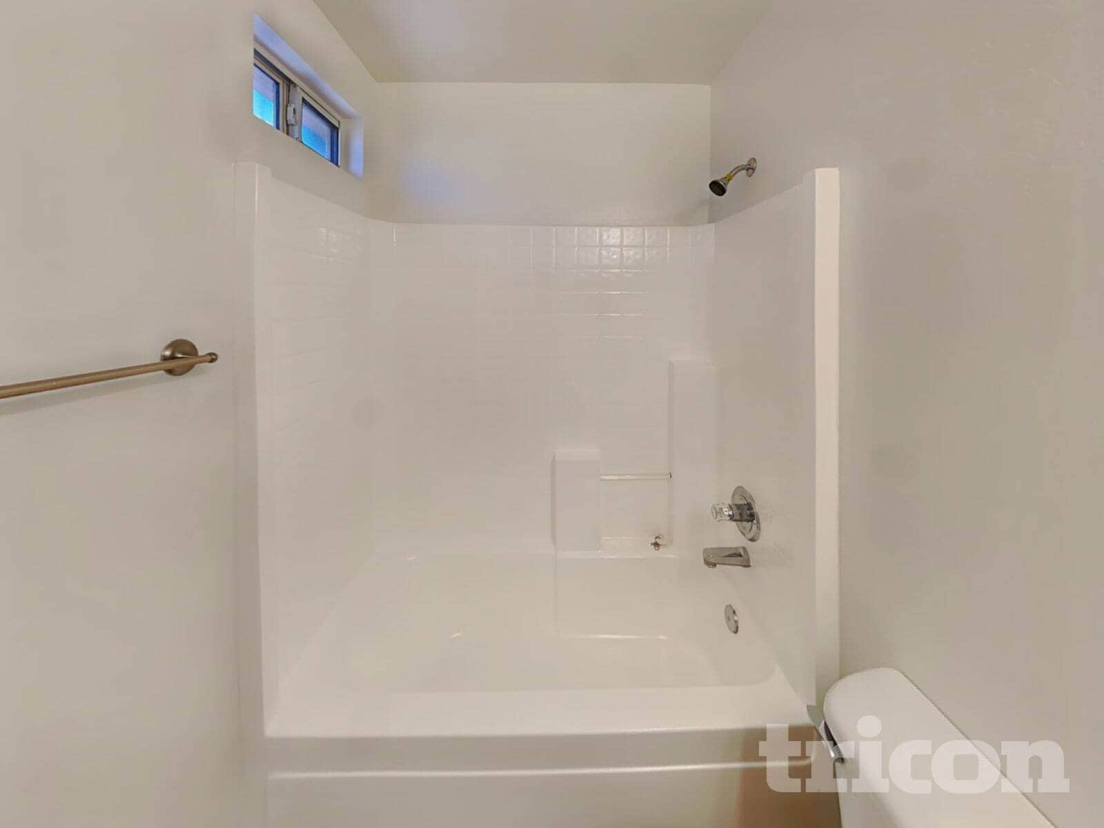 Building Photo - 12008 W Rosewood Dr