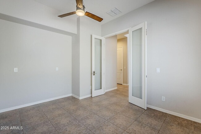 Building Photo - 2910 W Donatello Dr