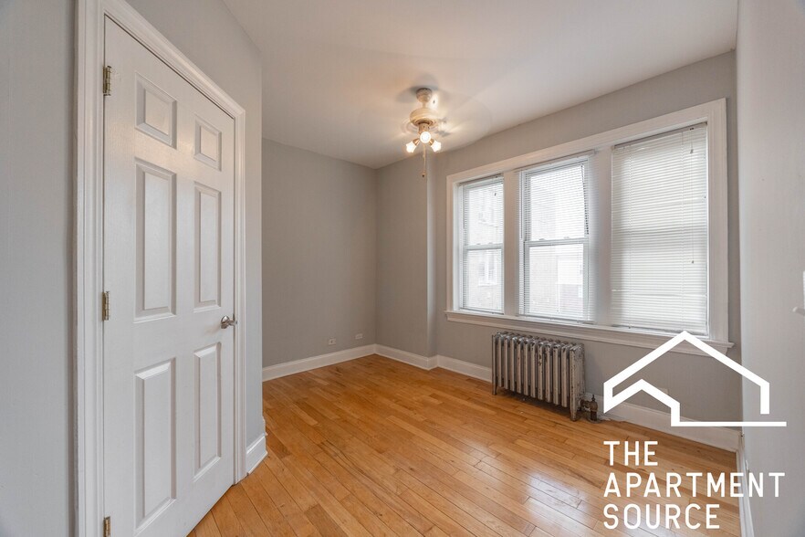 Building Photo - 4548 W George St