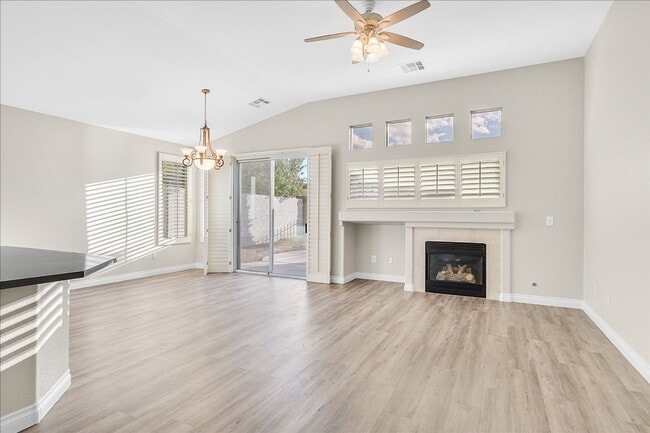 Building Photo - 3 Bedroom, Single Story Home in Seven Hills