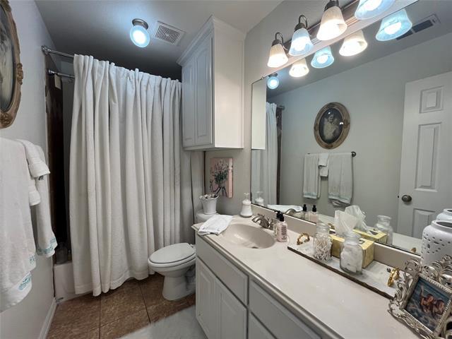 Building Photo - 3571 Cromart Ct S