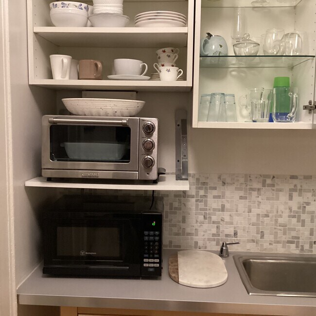 Building Photo - 21 Beacon St