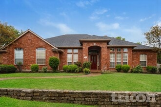 Building Photo - 1793 Lake Breeze Dr