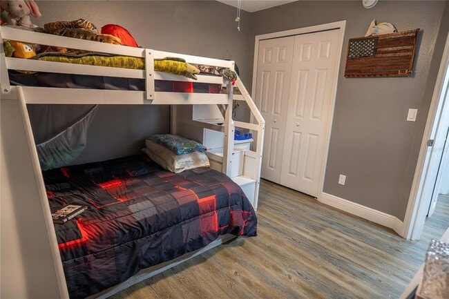 Building Photo - 1038 Singleton Cir