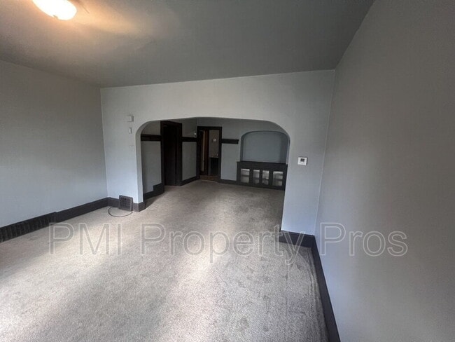Building Photo - 2530 N 37th St