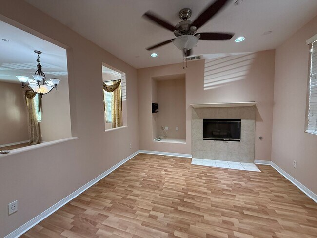 Building Photo - 17023 Ralphs Ranch Rd