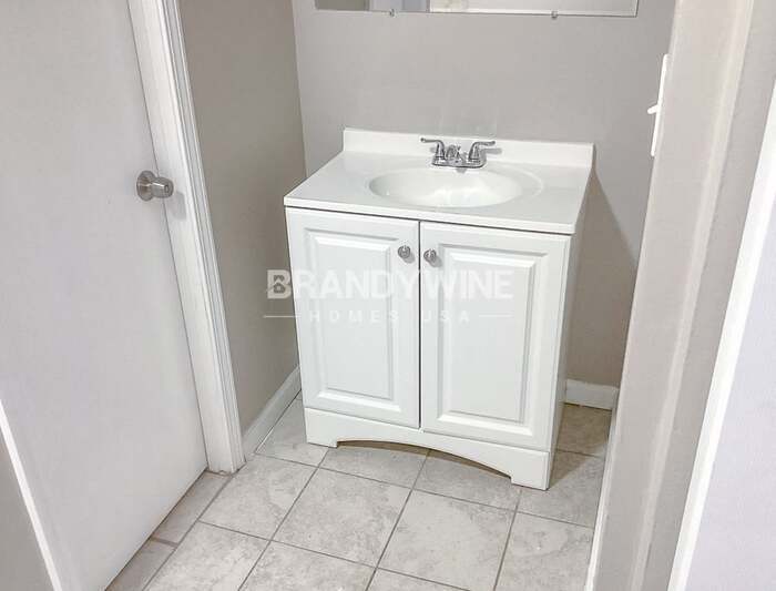 Building Photo - 7272 Indian Hill Trail