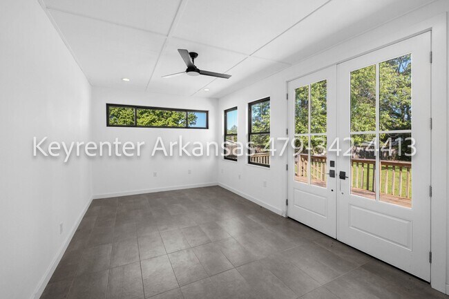 Building Photo - 4480 Trough Springs Rd