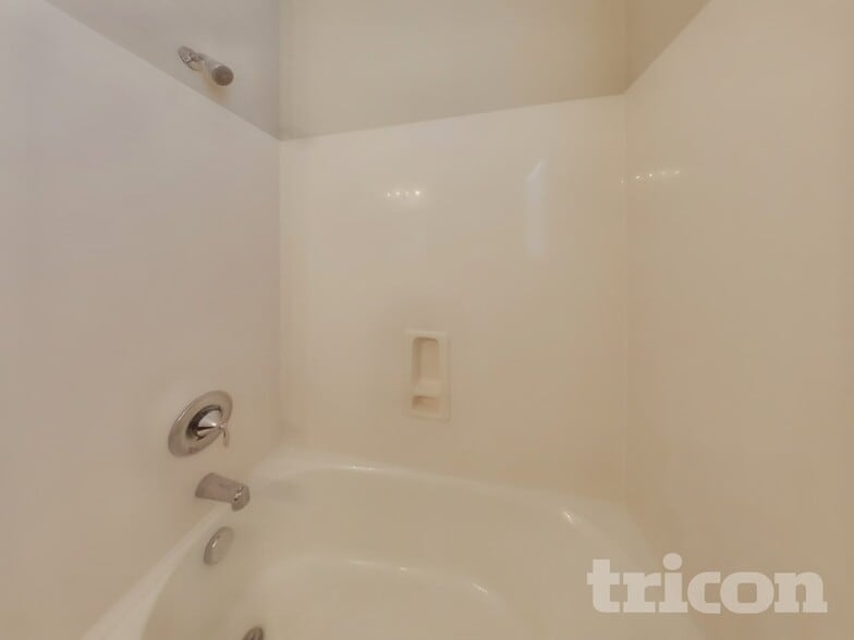 Building Photo - 1795 Matthews Dr