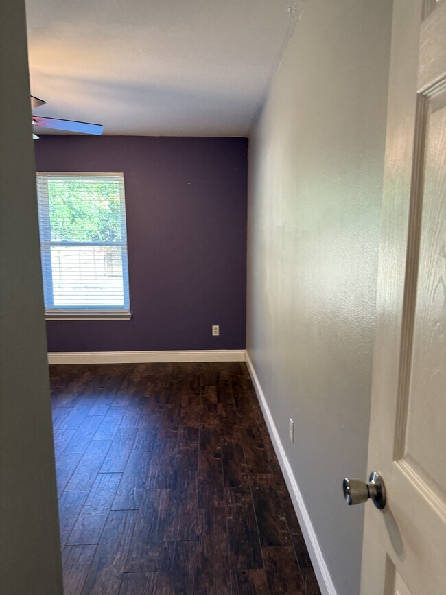 Building Photo - 2813 Atoka Trail