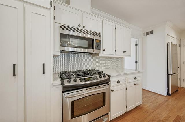 Building Photo - 4321 Northview Ln