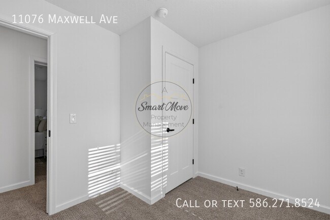Building Photo - 11076 Maxwell Ave