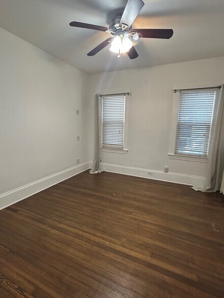 Building Photo - 1567 Wagar Ave