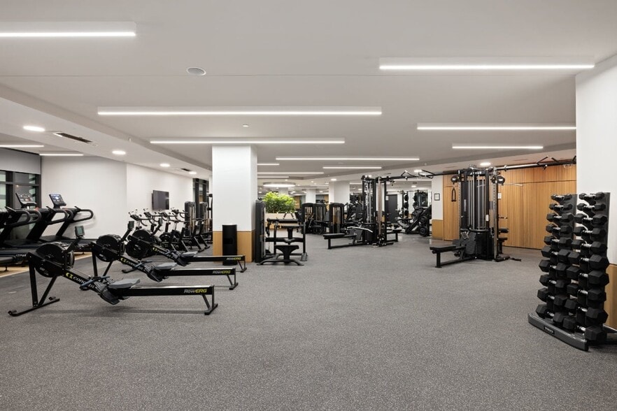 Building Photo - The Byron