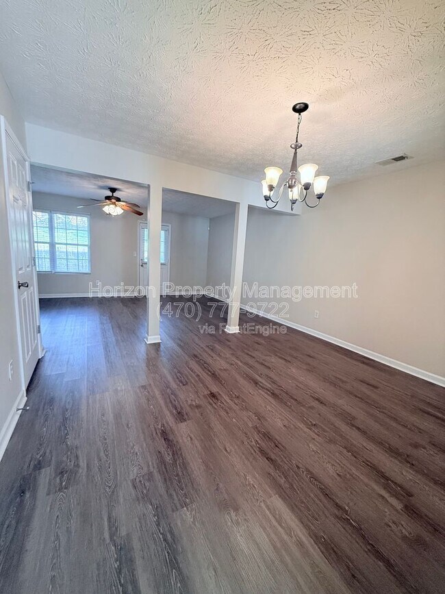 Building Photo - 2863 Creek Bottom Ct