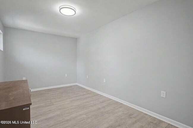 Building Photo - 9424 Daisy Vestry Rd