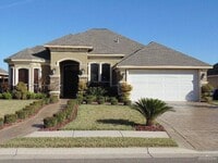 Building Photo - 2601 S "M" St