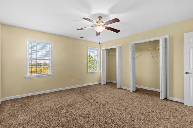 Building Photo - 313 Burley Dr