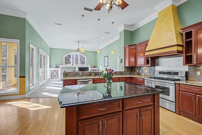 Building Photo - 2065 Ox Bottom Rd