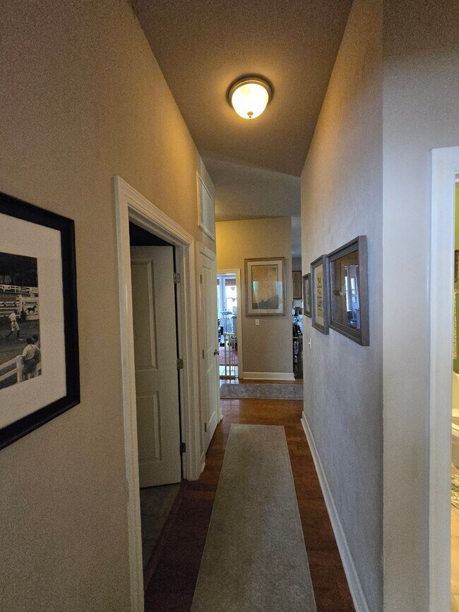 Building Photo - Beautiful 3 Bedroom/2 Bath home in Madera