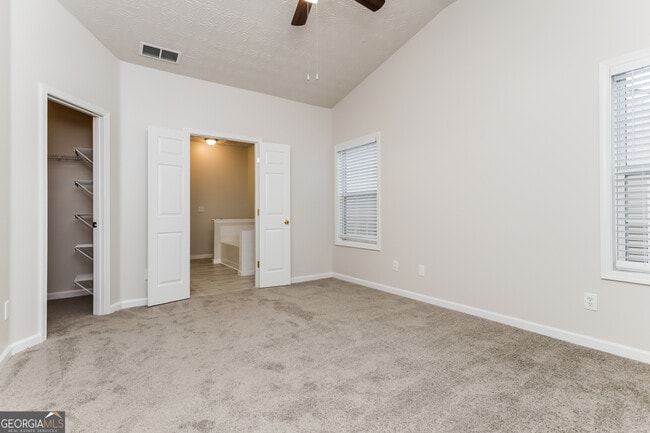 Building Photo - 1213 Winwood Dr