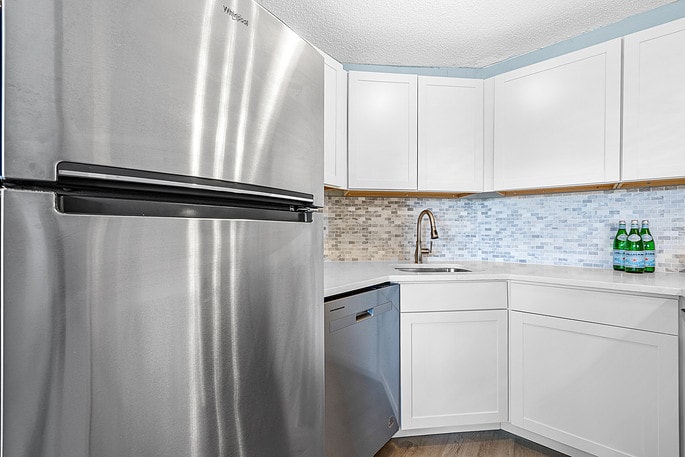 Building Photo - 3315 58th Ave S