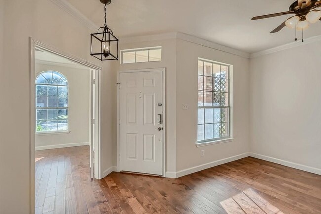 Building Photo - 8008 Serenity Way