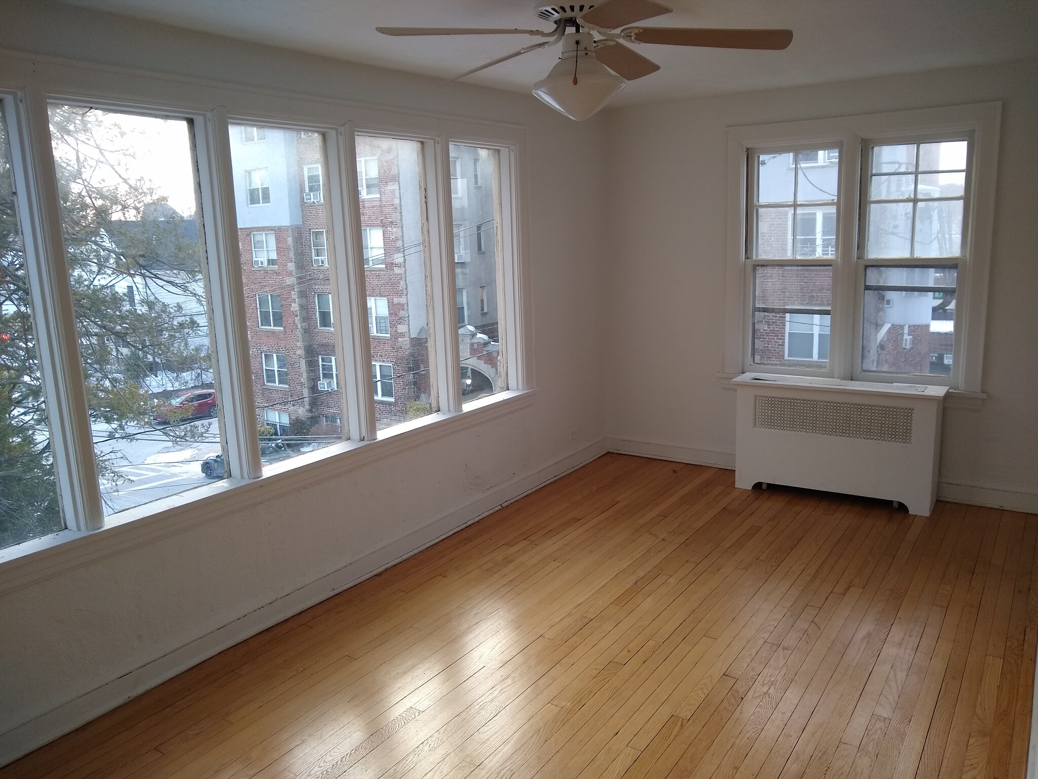 Sun Room Can become a fourth bedroom - 310 Sixth Ave