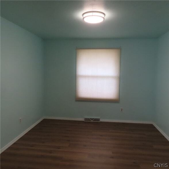 Building Photo - 5265 Jamesville Rd