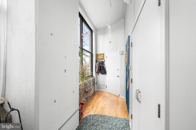 Building Photo - 314-22 N 12th St